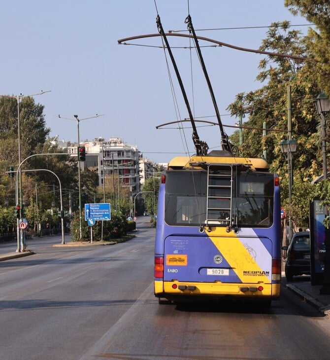 Γιατί καταργούνται σταδιακά τα τρόλεϊ