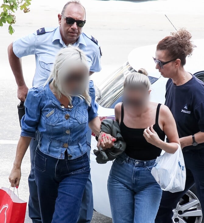 ΤΡΟΧΑΙΟ ΜΕ ΠΟΡΣΕ ΘΕΡΜΗ