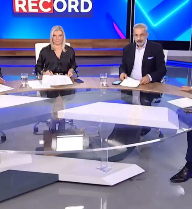 Σεισμός 5,2 Ρίχτερ στην Εύβοια: Η δόνηση «έπιασε στον αέρα» τους δημοσιογράφους της ΕΡΤ