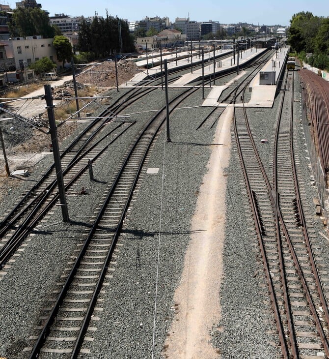 Νέο σχέδιο για ασφαλέστερες σιδηροδρομικές διαβάσεις – Τι προτείνει ο ΣΕΣ