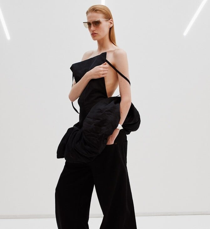 Collection D: H νέα συλλογή της Phoebe Philo προοιωνίζεται τη μεγάλη επιστροφή της Couture στη μόδα