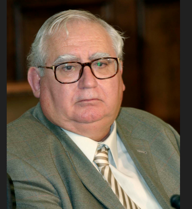 Πέθανε ο πρώην υπουργός Αλέκος Ακριβάκης - Υπήρξε ιδρυτικό μέλος του ΠΑΣΟΚ