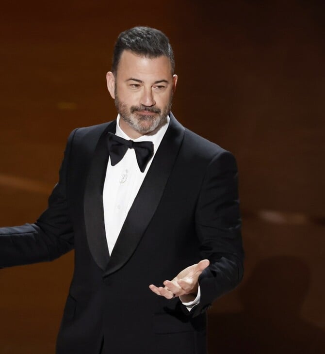 Πώς αντέδρασαν οι late-night παρουσιαστές για τη διακοπή της εκπομπής του Jimmy Kimmel
