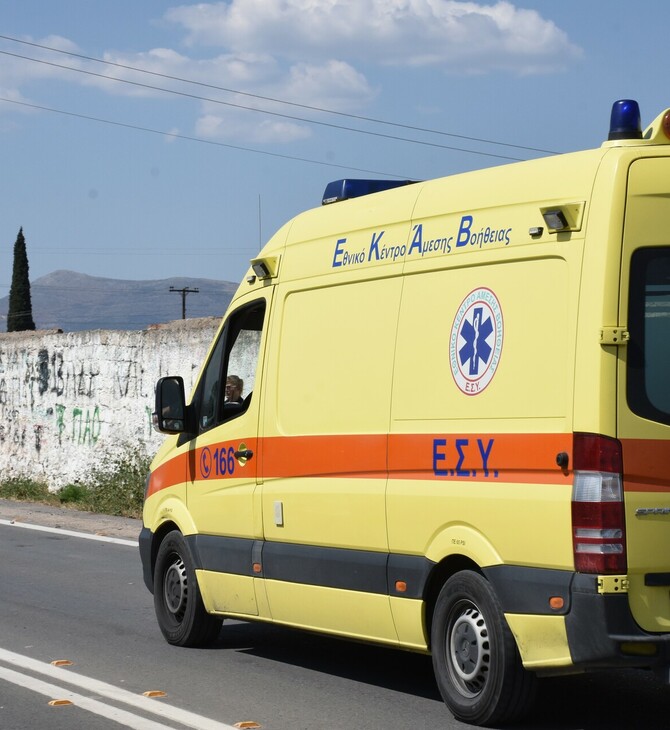 Ηράκλειο: 25χρονη έκανε όπισθεν παρασύροντας και τραυματίζοντας τον 3χρονο γιο της