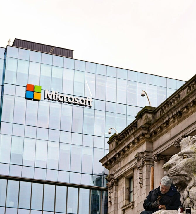 Η Microsoft μπλόκαρε τη χρήση της τεχνολογίας της από τον ισραηλινό στρατό για μαζική παρακολούθηση Παλαιστινίων