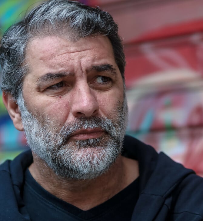 Συνελήφθη ο Βασίλης Μπισμπίκης μετά από καταγγελία για φθορές σε οχήματα