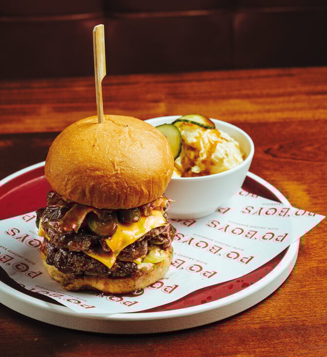Po’ Boys: Καπνιστά κρέατα και American vibe που αλλάζουν όσα ήξερες για το μπέργκερ