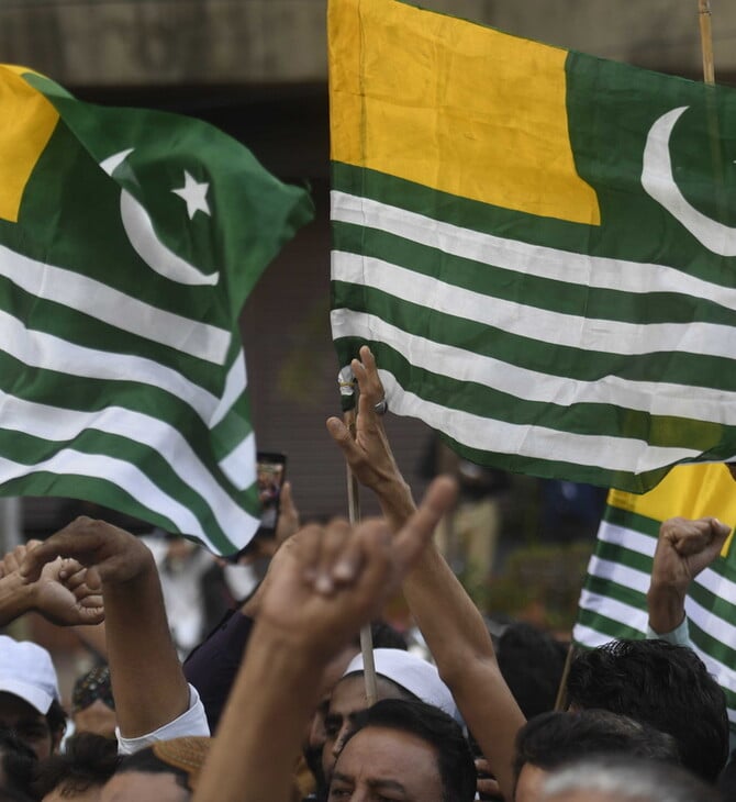 PAKISTAN KASMIR DIADILOSEIS