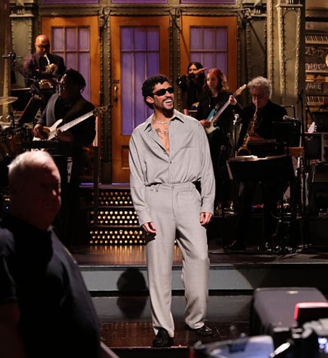 Bad Bunny: «Όλοι είναι χαρούμενοι που θα εμφανιστώ στο Super Bowl, ακόμη και το Fox News»