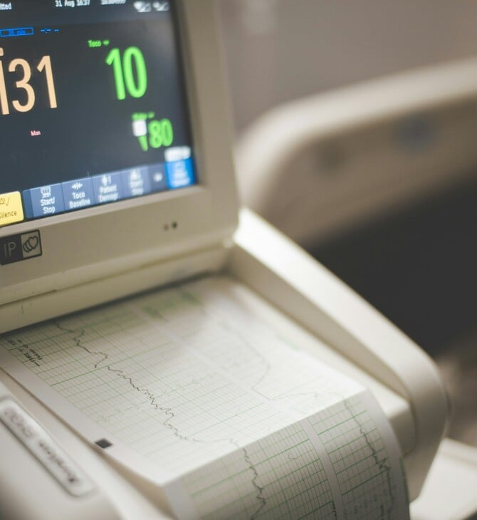 Έλλειψη υγειονομικών υπαλλήλων: Στις ΗΠΑ εκπαιδεύουν εφήβους για να λύσουν το πρόβλημα