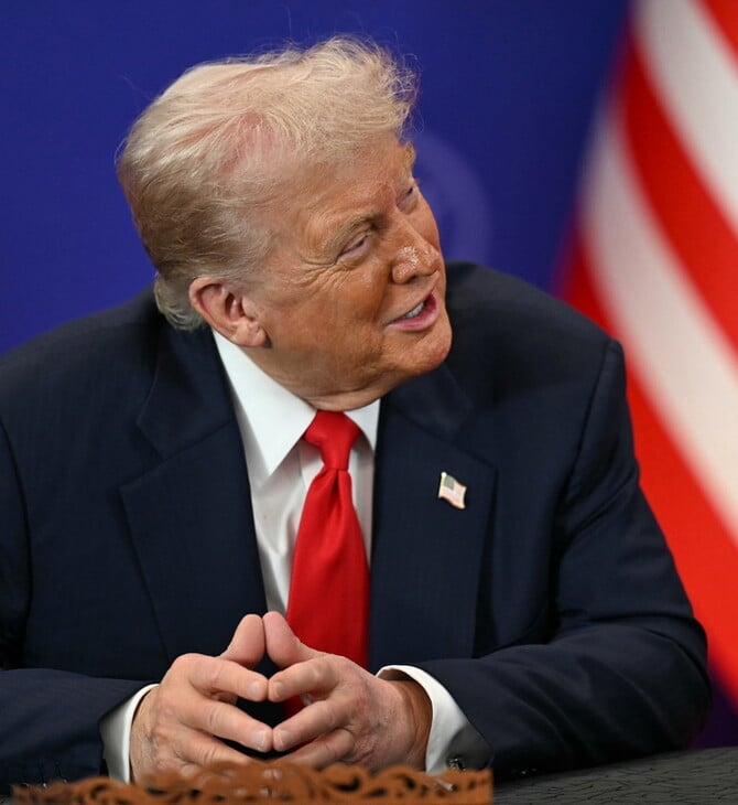 Ο Τραμπ επιβάλλει νέους δασμούς στον Καναδά