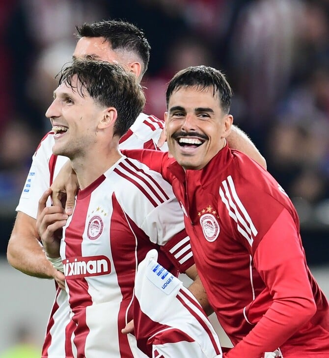 Νικητής ο Ολυμπιακός με 2-0 στο ντέρμπι με την ΑΕΚ 