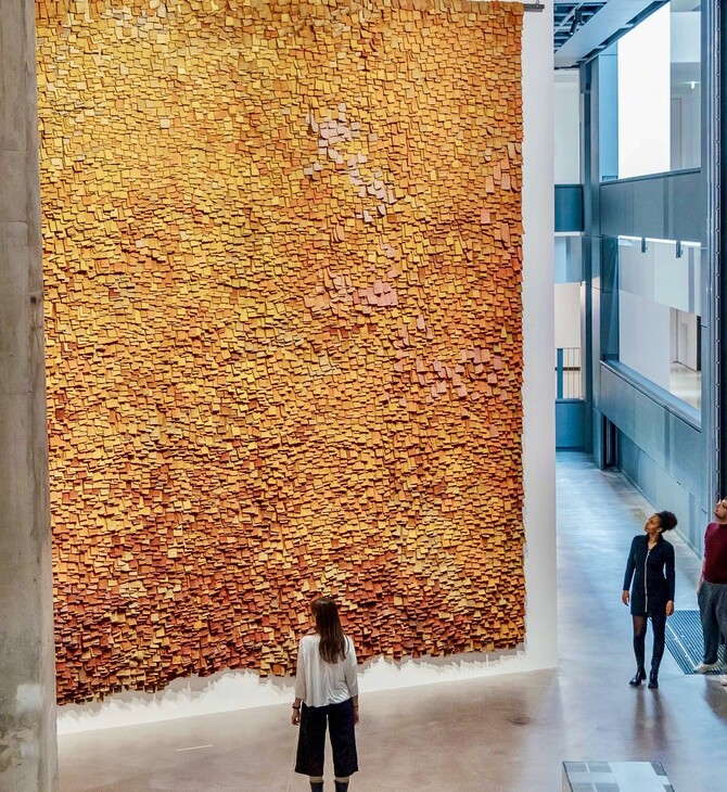 Fondation Cartier: Νέα στέγη, νέα τολμηρή έκθεση
