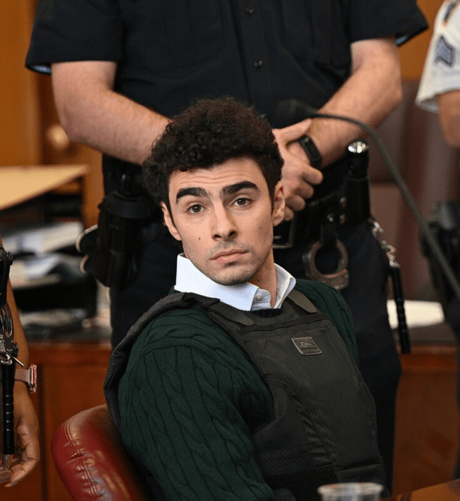 Λουίτζι Μαντζιόνε: Οι συγκρατούμενοι του στη φυλακή του Μπρούκλιν τον αποκαλούν «πρεσβευτή»