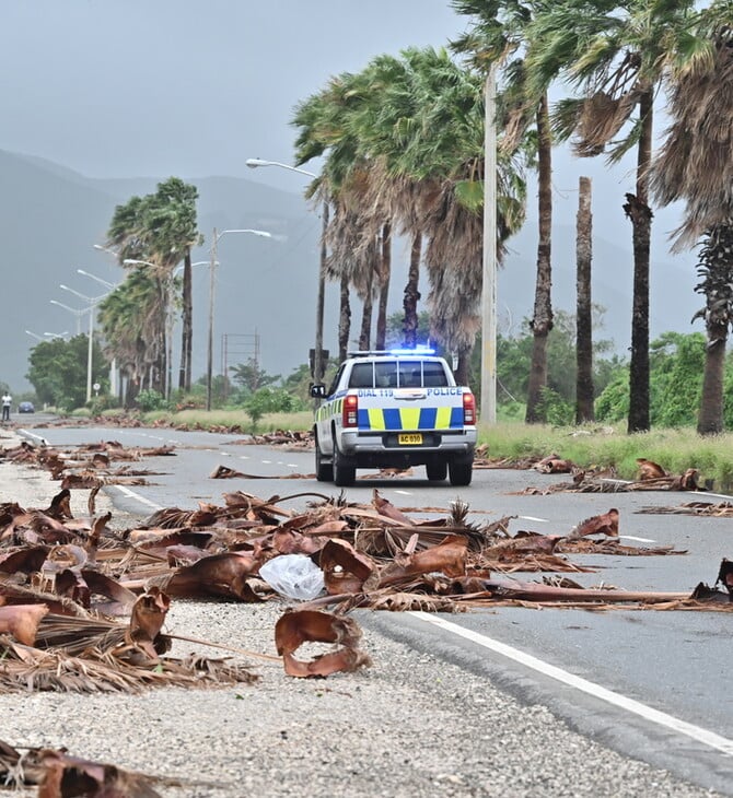 Τυφώνας Μελίσα: Ενισχύθηκε σε κατηγορία 4 και κατευθύνεται στην Κούβα - Ιστορική καταστροφή στην Τζαμάικα