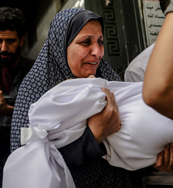 Γάζα: 104 νεκροί από τις φονικές ισραηλινές επιδρομές - Δεν τίθεται κίνδυνος για την εκεχειρία λέει ο Τραμπ