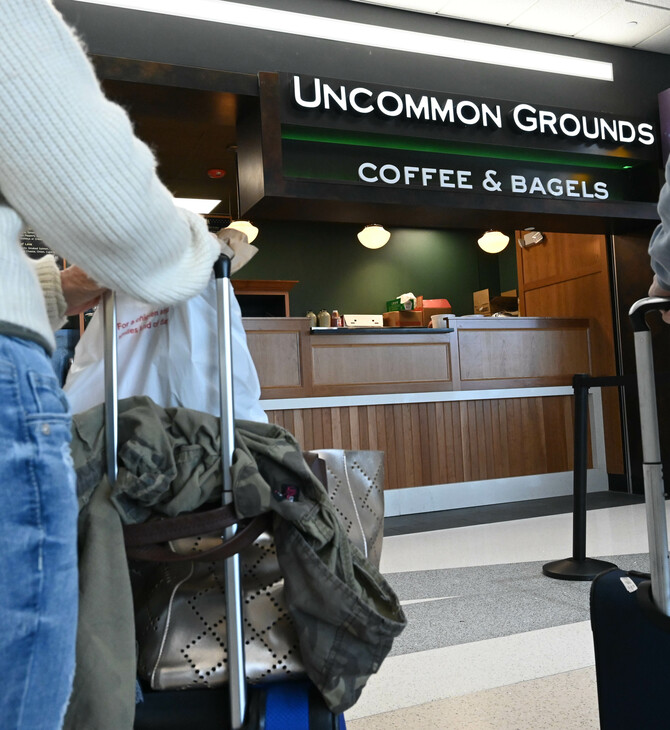 Γιατί τo φαγητό στο αεροδρόμιο είναι τόσο ακριβό;