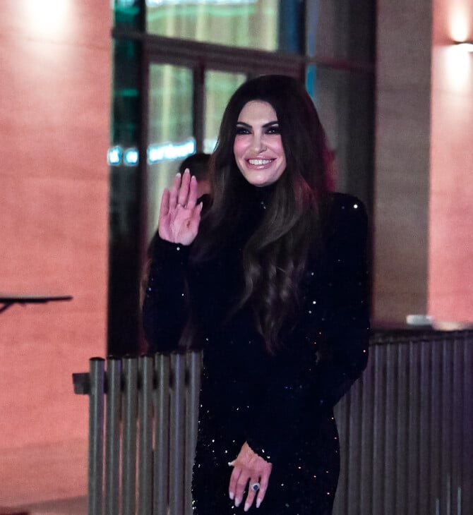 Πρώτη δημόσια εμφάνιση της Κίμπερλι Γκίλφοϊλ στην Αθήνα – Η δεξίωση στο Grand Hyatt