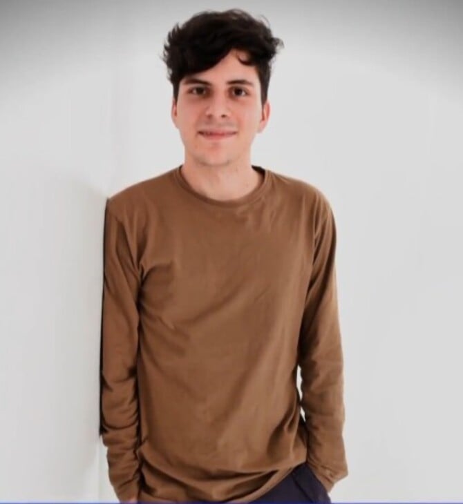 ΣΠΑΤΑ ΦΟΙΤΗΤΗΣ