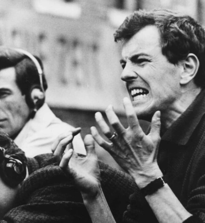 Peter Watkins (1935-2025): Η σκοτεινή πλευρά του φεγγαριού