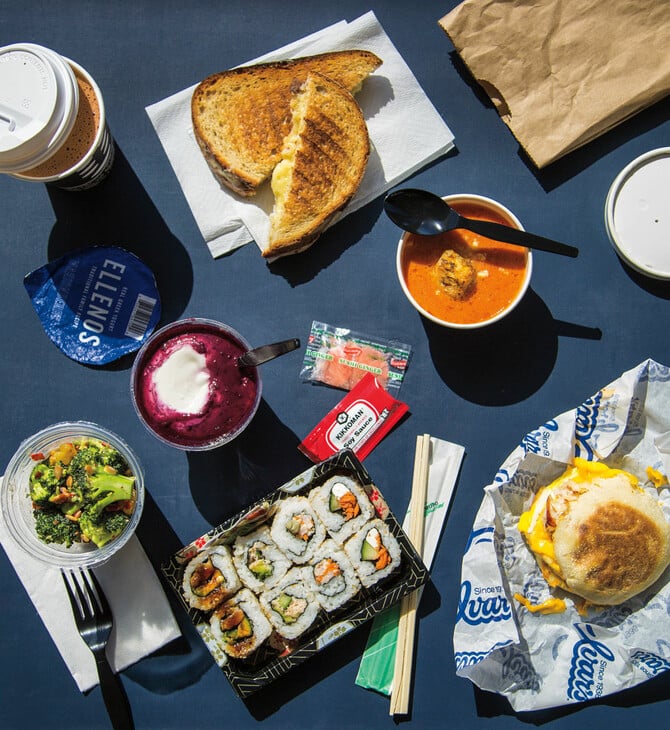 Γιατί πληρώνουμε χρυσό το φαγητό στο αεροδρόμιο;