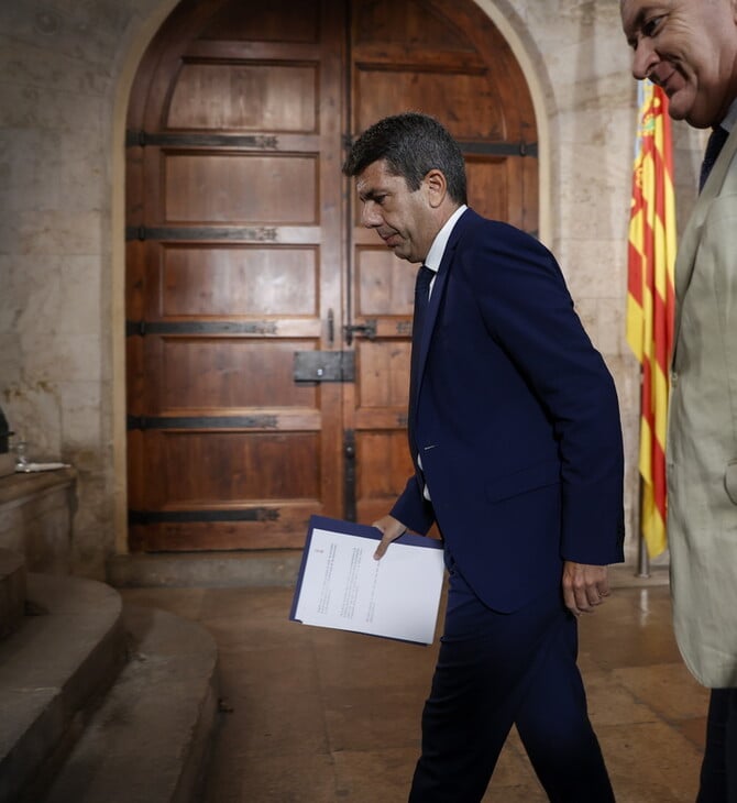 Βαλένθια: «Δεν μπορώ να συνεχίσω άλλο»: Παραιτήθηκε ο επικεφαλής της Περιφέρειας έναν χρόνο μετά τις φονικές πλημμύρες