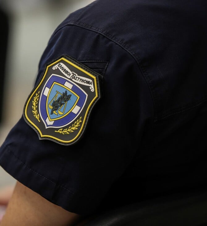 Θεσσαλονίκη: Παρίστανε την αστυνομικό και απέσπασε 100.000 ευρώ από 57χρονη