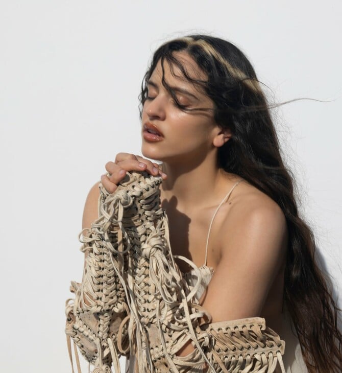 H Rosalia «έπαθε» Björk