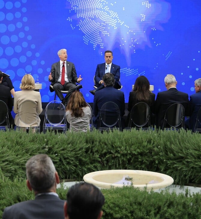 Υπεγράφη η ιστορική συμφωνία ExxonMobil, Energean και Helleniq Energy για υδρογονάνθρακες στο Ιόνιο