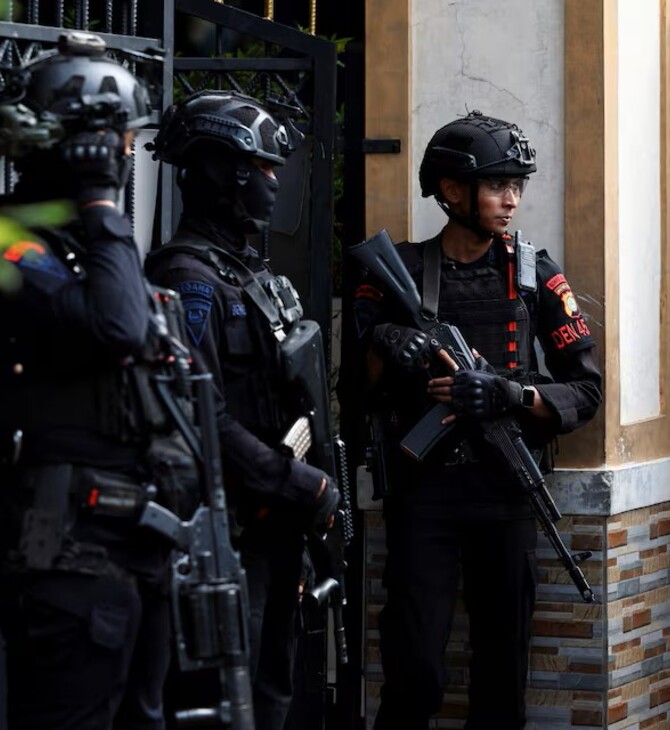 Ινδονησία: Δεκάδες τραυματίες έπειτα από έκρηξη σε τέμενος - Μαθητής ο φερόμενος ως δράστης