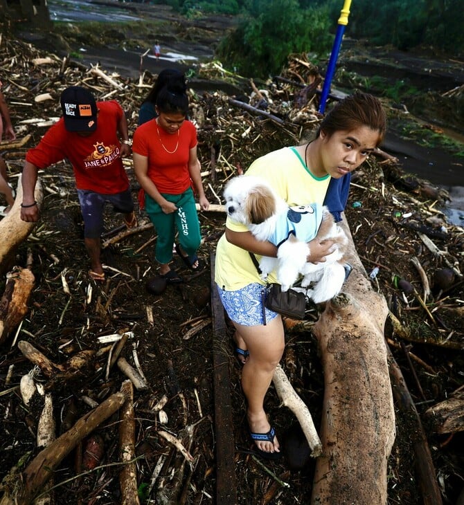 ΤΥΦΩΝΑΣ ΦΙΛΙΠΠΙΝΕΣ