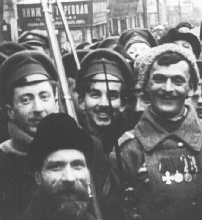 Lost and Found: "Επέτειος της Επανάστασης". Η πρώτη ταινία του Τζίγκα Βερτόφ.