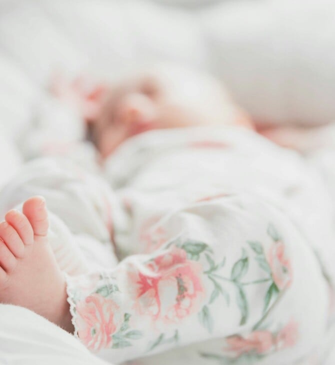 Παγκόσμιο ιατρικό «θαύμα» στην Ελλάδα: Μητέρα γέννησε το δεύτερο παιδί της μετά μεταμόσχευση ωοθηκικού ιστού