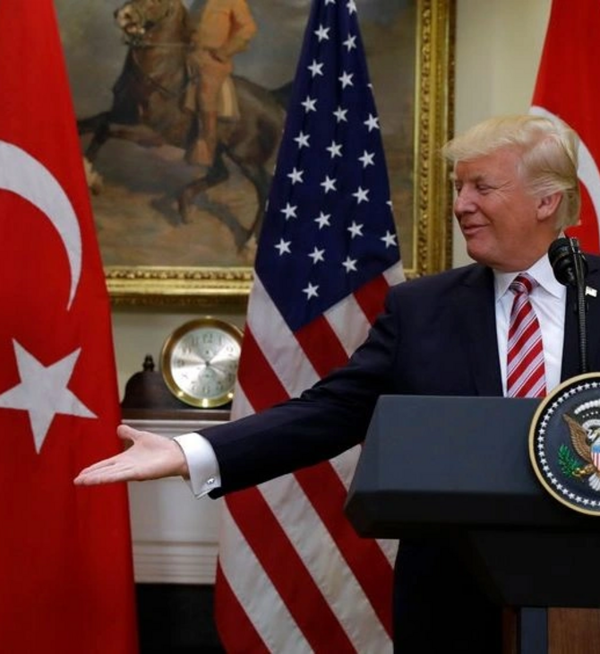 Ο Τραμπ αποθεώνει τον Ερντογάν παρουσία Φιντάν: «Είναι ένας σπουδαίος ηγέτης»