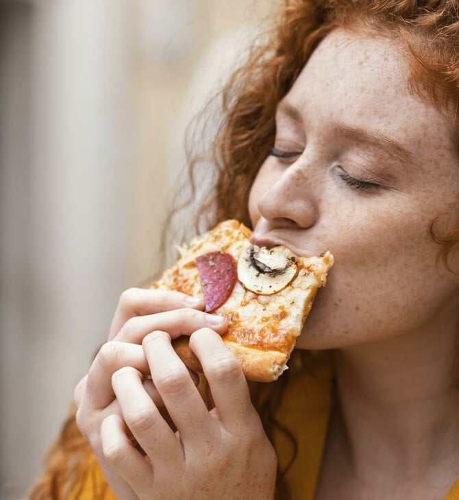 Καρκίνος του εντέρου σε νεότερες ηλικίες: Nέα μελέτη εξετάζει τον ρόλο της διατροφής