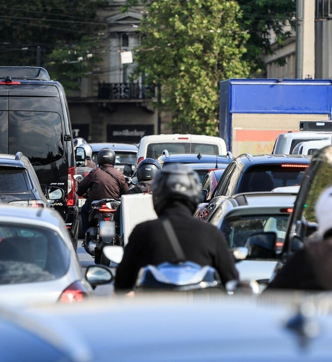 Κίνηση τώρα: Προβλήματα σε Κηφισό και Μεσογείων