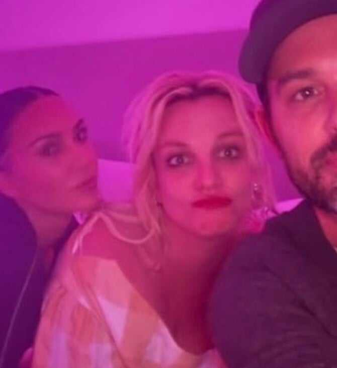 Κιμ Καρντάσιαν: Η φωτογραφίες με την Μπρίτνεϊ Σπίαρς στο σπίτι της στην Καλιφόρνια