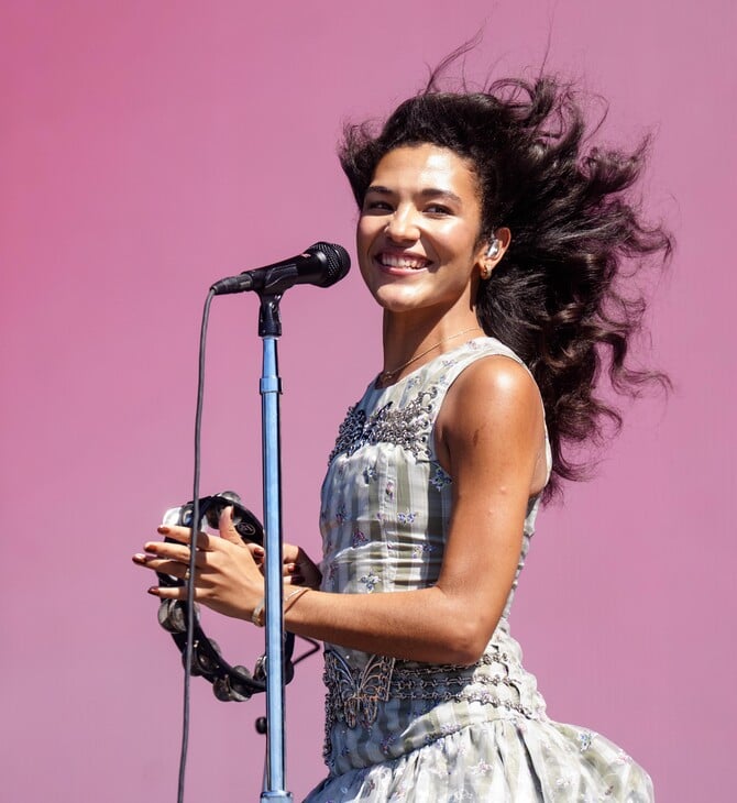 Olivia Dean: Η νέα σταρ της βρετανικής ποπ