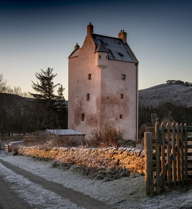 Ένας σκωτσέζικος πύργος του 16ου αιώνα γίνεται εξοχική κατοικία 