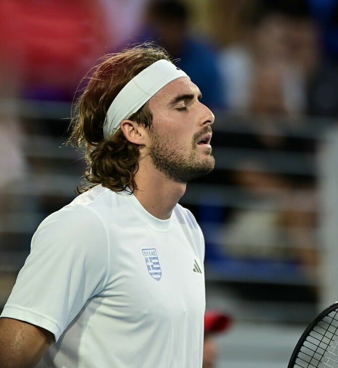 Στέφανος Τσιτσιπάς: «Πιάστηκε» να τρέχει με 210 χλμ./ώρα στην Αττική Οδό