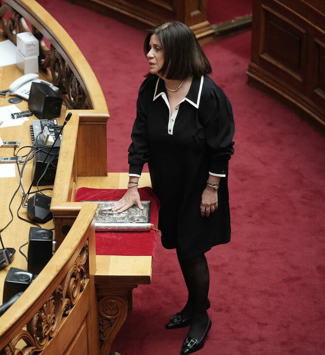 Πλεύση Ελευθερίας: Ορκίστηκε η Έλλη Ρούσου