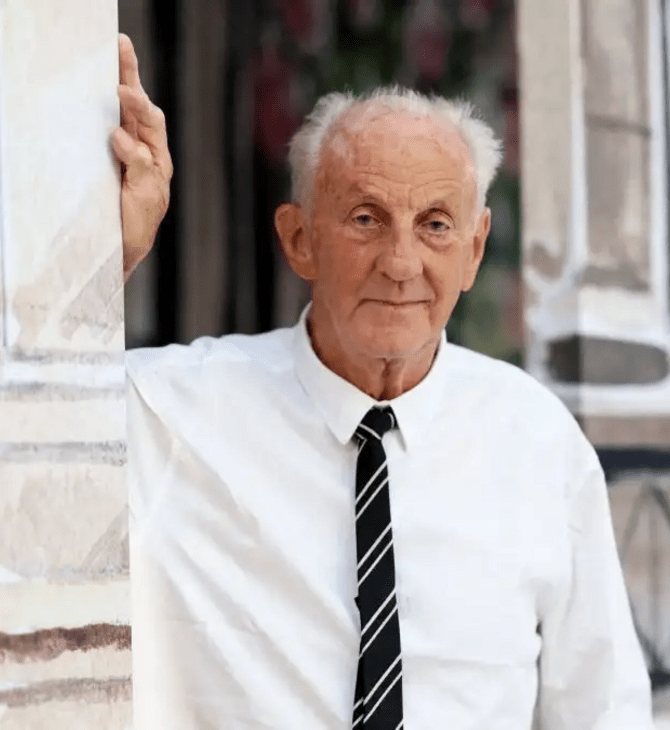 Πέθανε ο διάσημος σχεδιαστής Πολ Κοστέλο και προσωπικός στιλίστας της πριγκίπισσας Νταϊάνα