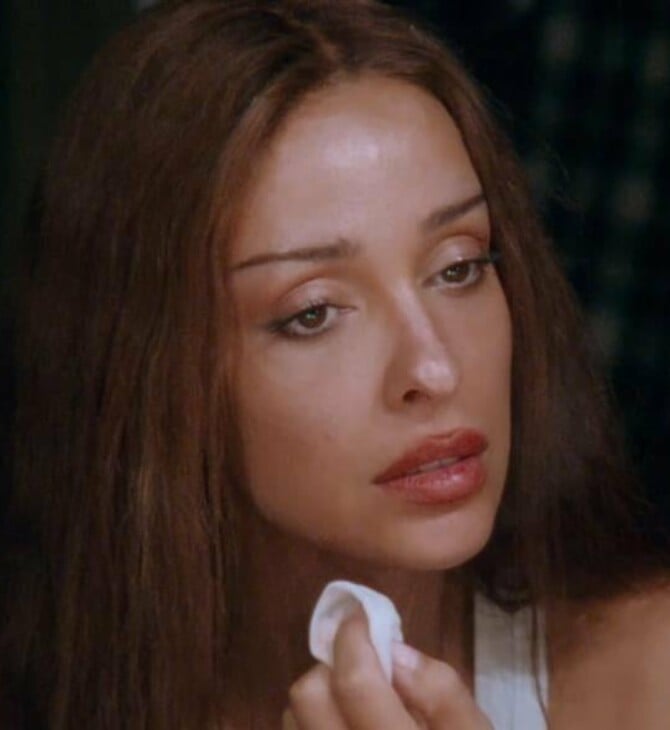 Ελένη Φουρέιρα: Με μικρού μήκους ταινία–έκπληξη «ζωντανεύει» το νέο της hit «Alleluia»