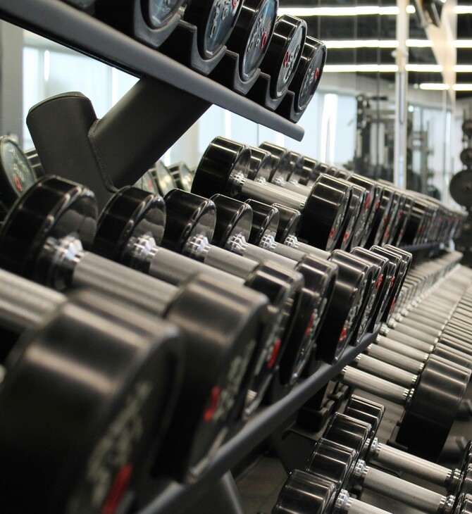 ΓΥΜΝΑΣΤΗΡΙΟ ΟΜΟΦΟΒΙΚΗ ΕΠΙΘΕΣΗ ΜΗΝΥΣΗ