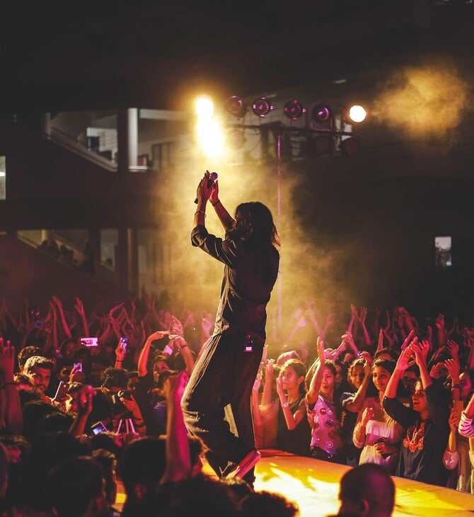 Η φήμη «κόβει» χρόνια ζωής: Νέα μελέτη δείχνει μικρότερο προσδόκιμο για διάσημους τραγουδιστές