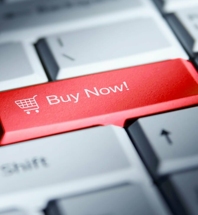 Black Friday: Η «παγίδα» και οι ψυχολογικοί μηχανισμοί που οδηγούν στον υπερκαταναλωτισμό