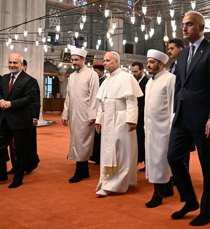 Πάπας Λέων: Επίσκεψη στο Μπλε Τζαμί και τη Συριακή Ορθόδοξη Εκκλησία