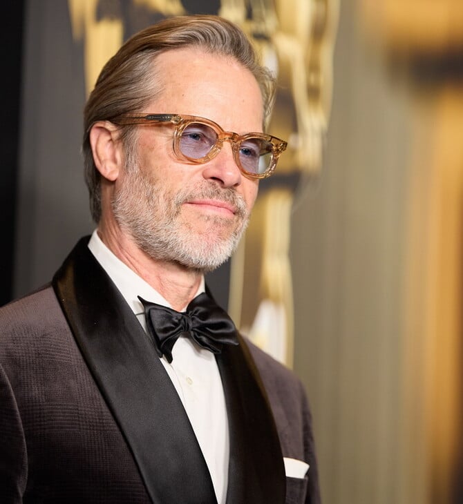 Ο Γκάι Πιρς ζητά συγγνώμη για posts κατά του Ισραήλ – Αποχωρεί από τα social media