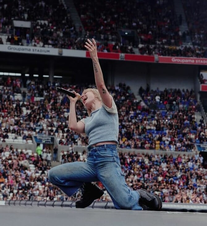 Hayley Williams: Ρατσιστές, σεξιστές και τρανσφοβικοί δεν είναι ευπρόσδεκτοι στην περιοδεία μου