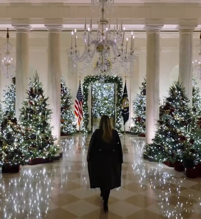 Μελάνια Τραμπ: Αποκάλυψε τον φετινό χριστουγεννιάτικο στολισμό του Λευκού Οίκου 